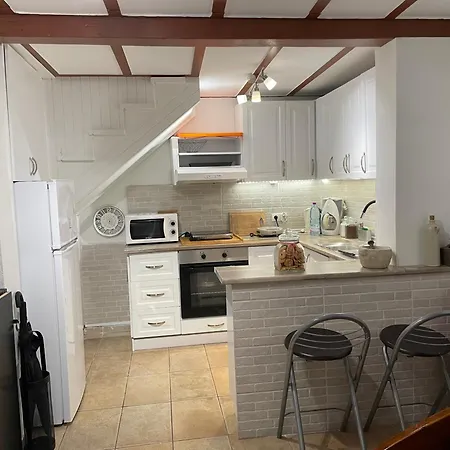 Grandma's Old Town House דירה Corfu (city)