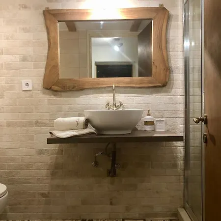 Grandma's Old Town House Apartment