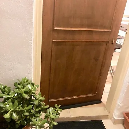Apartment Grandma's Old Town House *