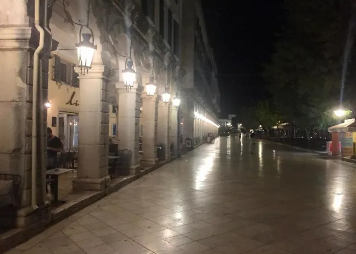 Апартаменты Grandma's Old Town House Corfu (city)